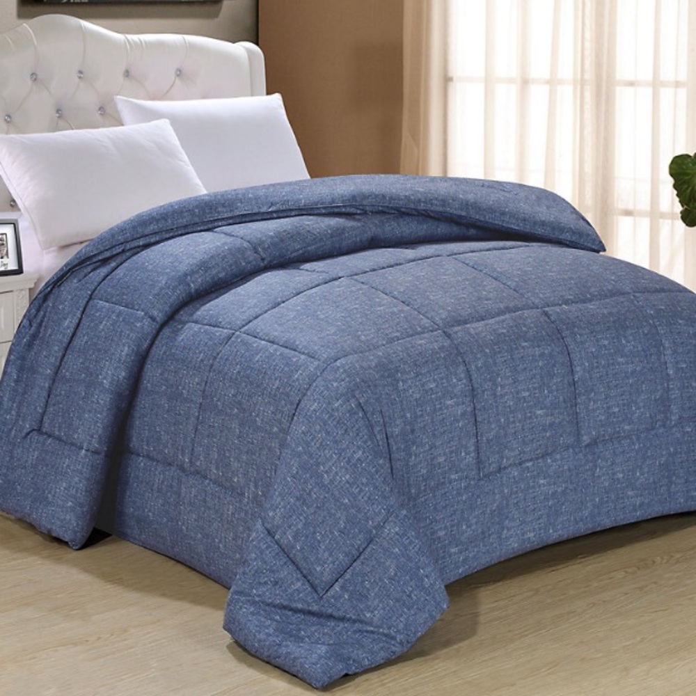 NWT Swift Home All Season Light Warmth Down Alternative Comforter Full